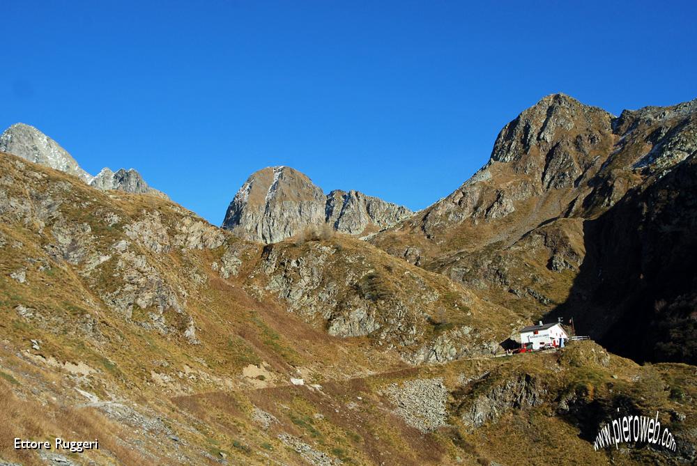 27 - Rifugio Longo.JPG